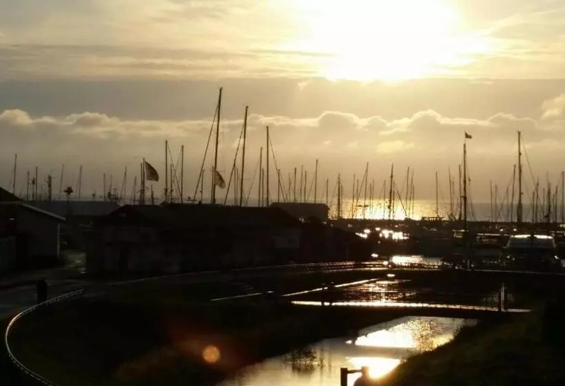 فندق Gilleleje Strand