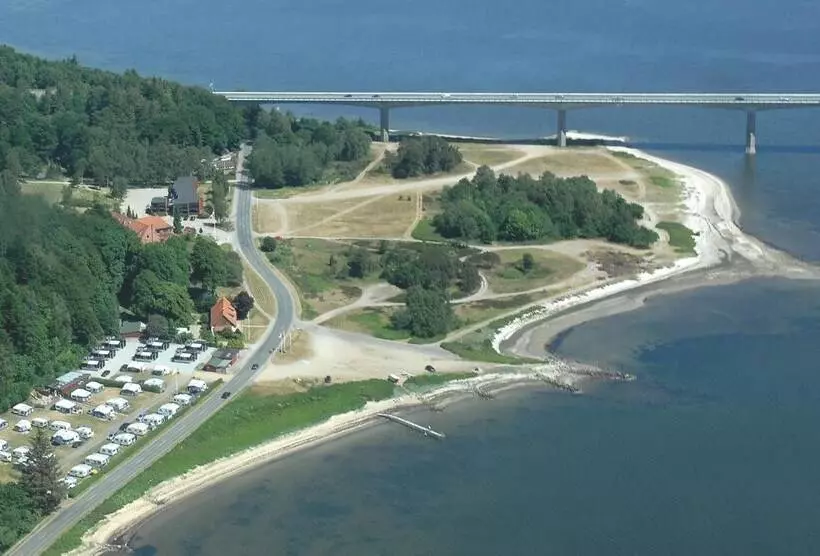 Отель Sallingsund Færgekro