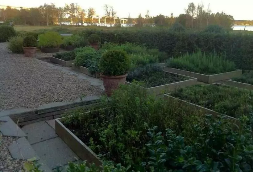 Отель Sallingsund Færgekro