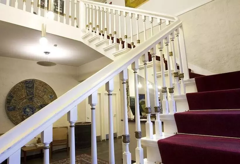 Отель Sallingsund Færgekro