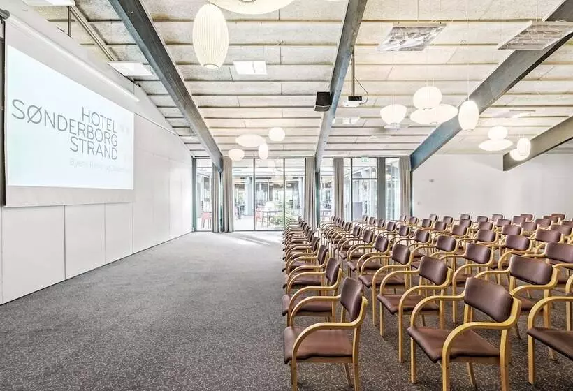 ホテル Sonderborg Strand