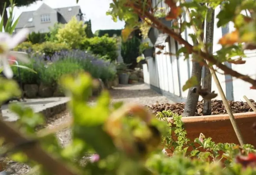 モーテル Lyng Dal Hotel Og Restaurant