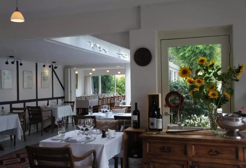 モーテル Lyng Dal Hotel Og Restaurant