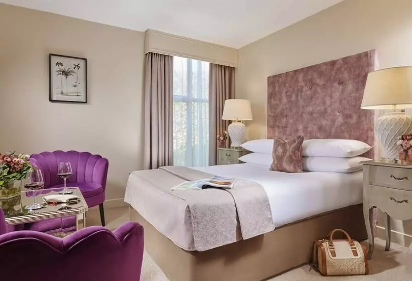 פונדק Ariel House