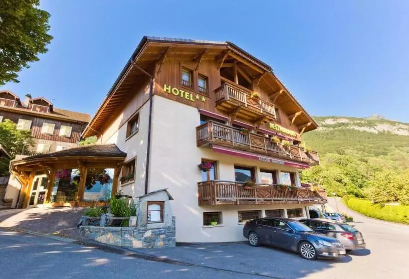 Отель Accueil Savoyard