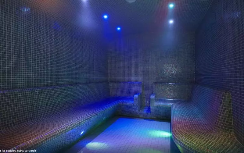 ホテル Hôtel Valdys Thalasso & Spa   Les Pins