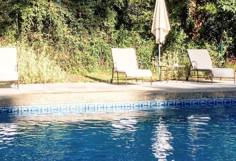 Hotel Auberge De Noves