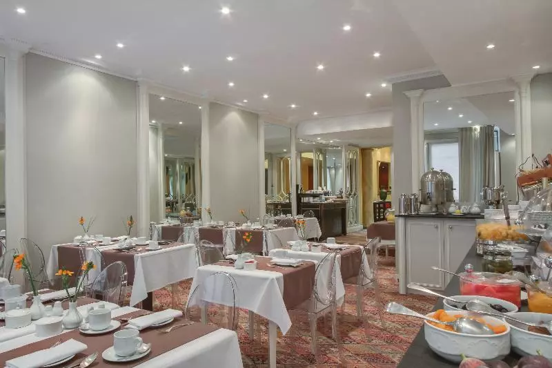 Grand Hotel De L Opera   Bw Premier Collection