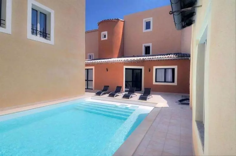 هتل Grand Hôtel D’orange, Bw Signature Collection