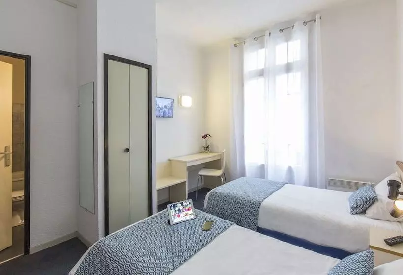 فندق Hôtel Aneto