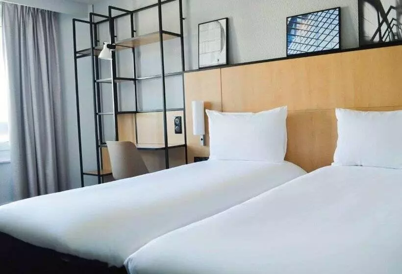 ホテル Ibis Paris Tour Eiffel Cambronne 15eme