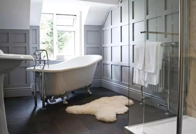 ホテル Innishannon House