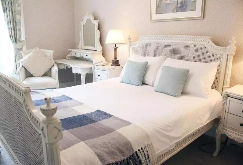 ホテル Innishannon House