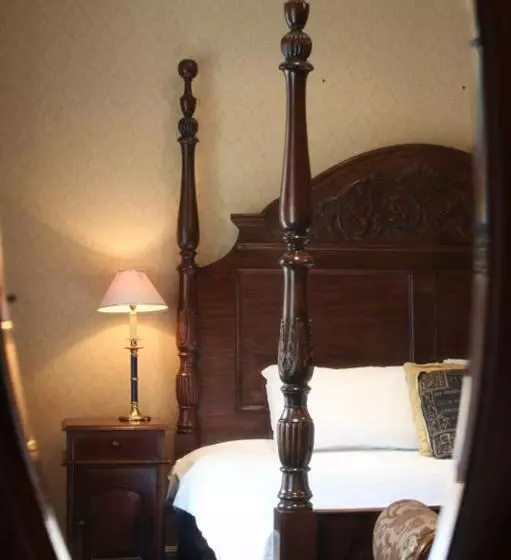 ホテル Innishannon House