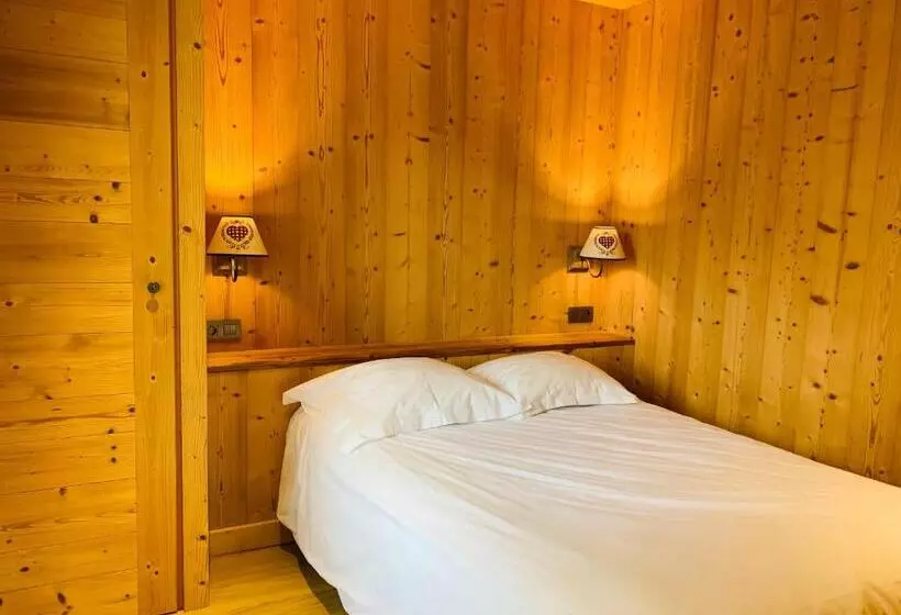 酒店 L Arveyron Open House