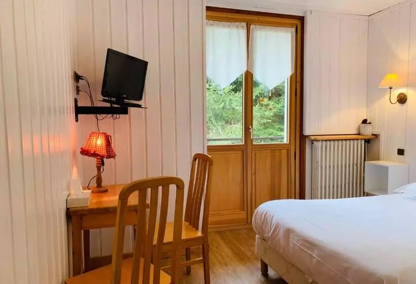 酒店 L Arveyron Open House