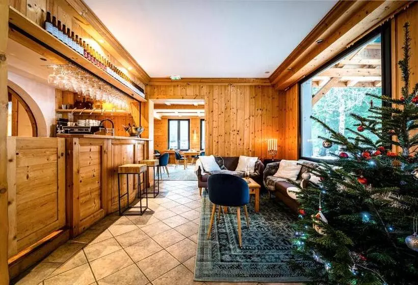 酒店 L Arveyron Open House