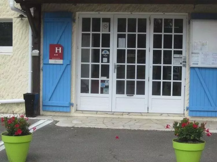 ホテル La Chaumiere