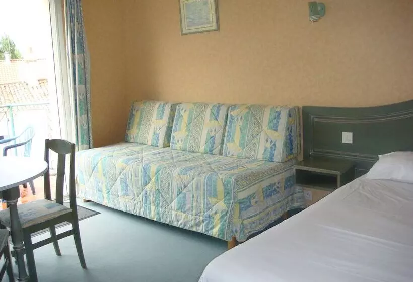 ホテル La Chaumiere