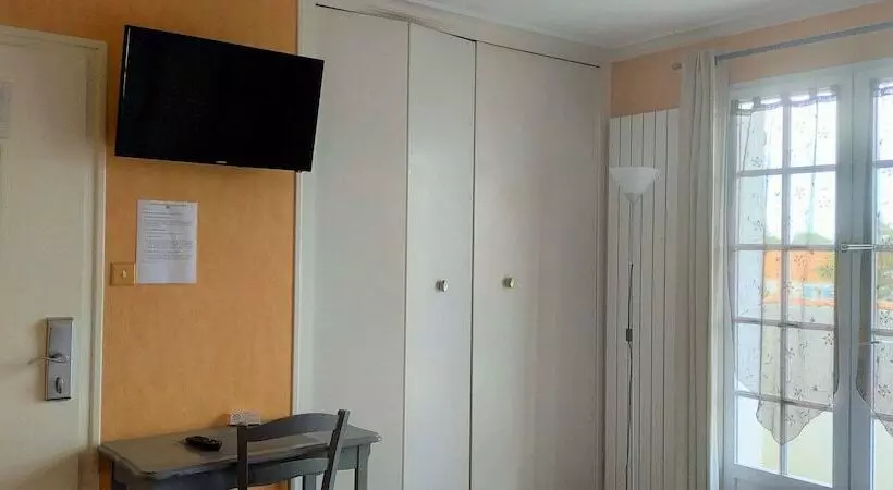 ホテル La Chaumiere