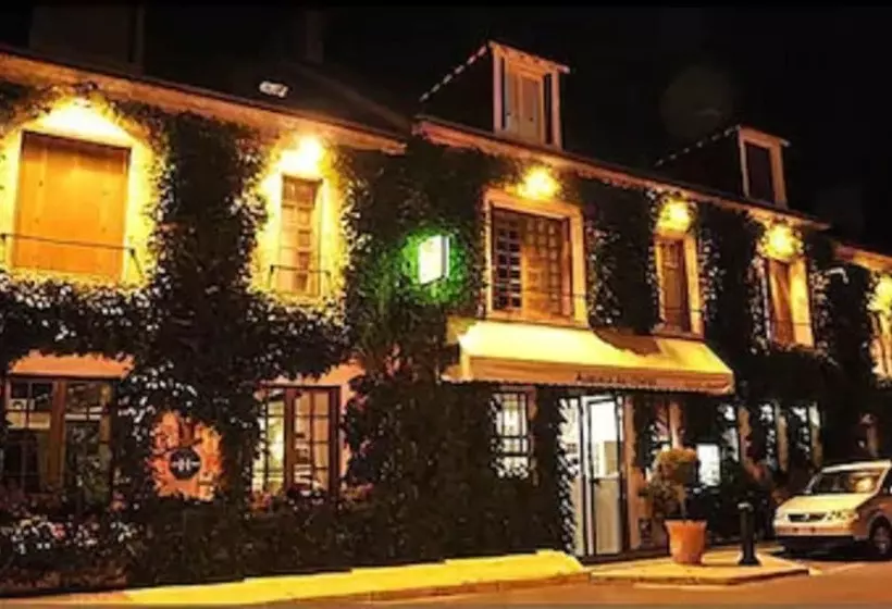 Hotel Logis Auberge Du Centre