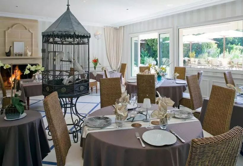 Hotel Logis Auberge Du Centre