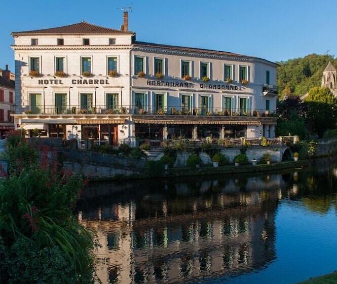 ホテル Restaurant Charbonnel