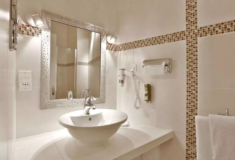 בית מלון כפרי Restaurant Charbonnel