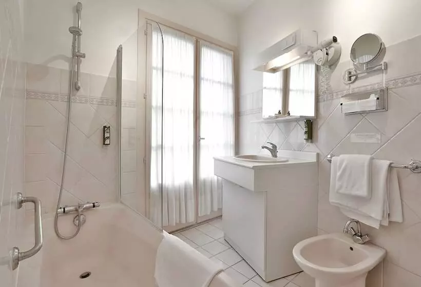 בית מלון כפרי Restaurant Charbonnel