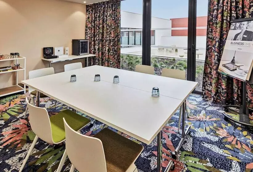 فندق Mercure Paris Orly Airport