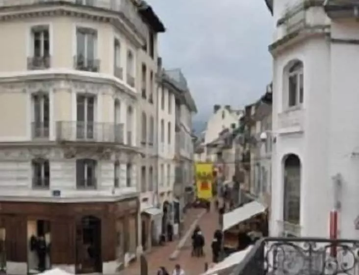 호텔 Théâtre Hôtel Chambéry