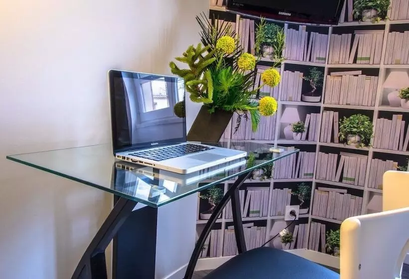 호텔 Théâtre Hôtel Chambéry