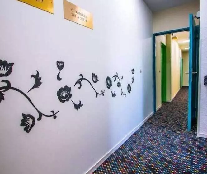 호텔 Théâtre Hôtel Chambéry