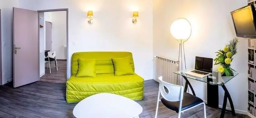 호텔 Théâtre Hôtel Chambéry