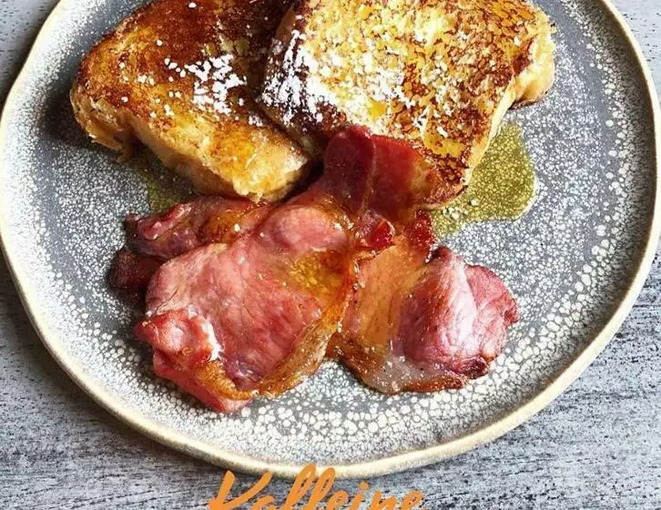 Queens Hotel And Nightclub