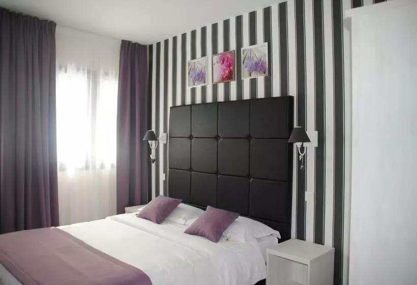 Отель Auberge De L'etoile