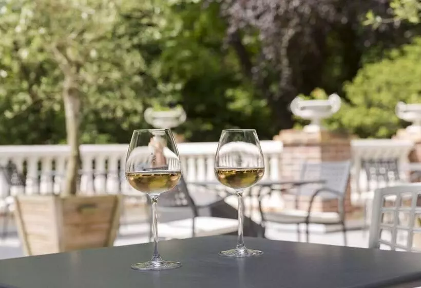 Belle Isle Sur Risle   Chateau Hotel & Spa