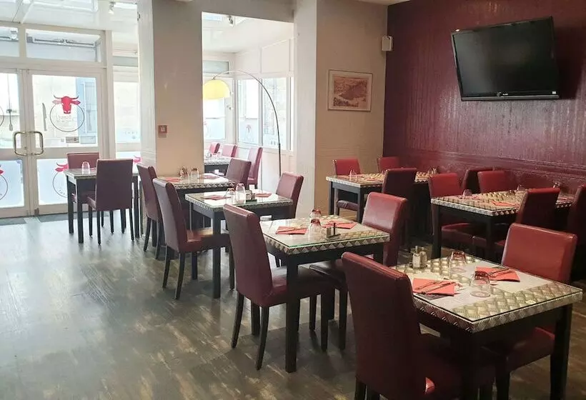 Brit Hotel Confort Auclair