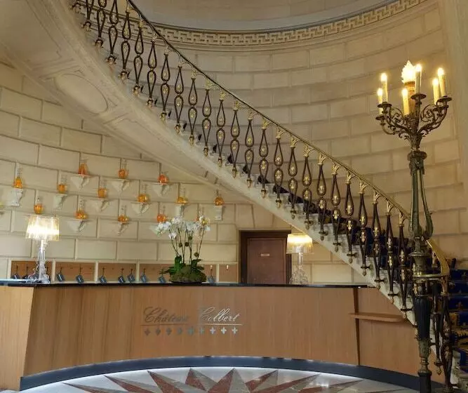 בית מלון כפרי Chateau Colbert