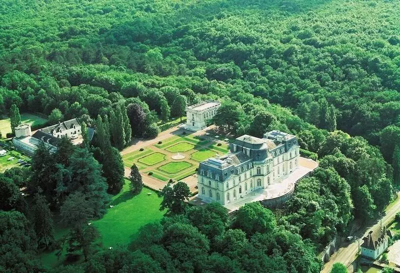 בית מלון כפרי Chateau D Artigny