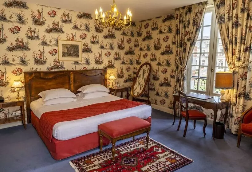 בית מלון כפרי Chateau D Artigny