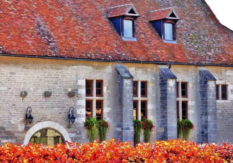 Hotell Chateau De Gilly