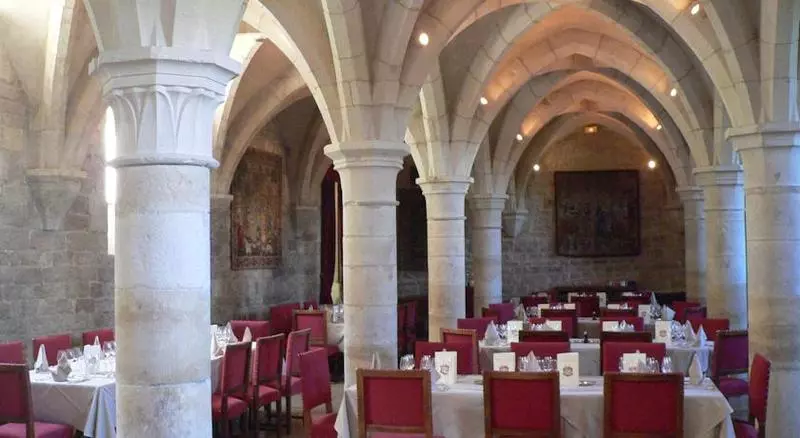 Hotell Chateau De Gilly