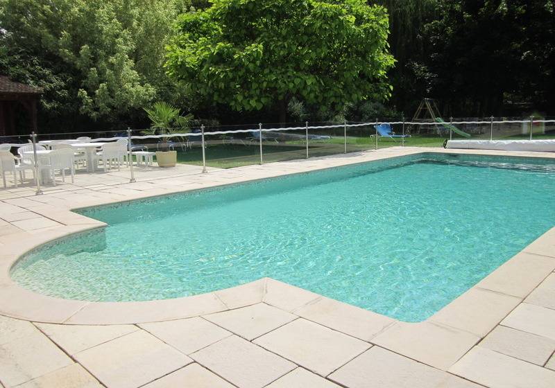 בית מלון כפרי Chateau De Gilly