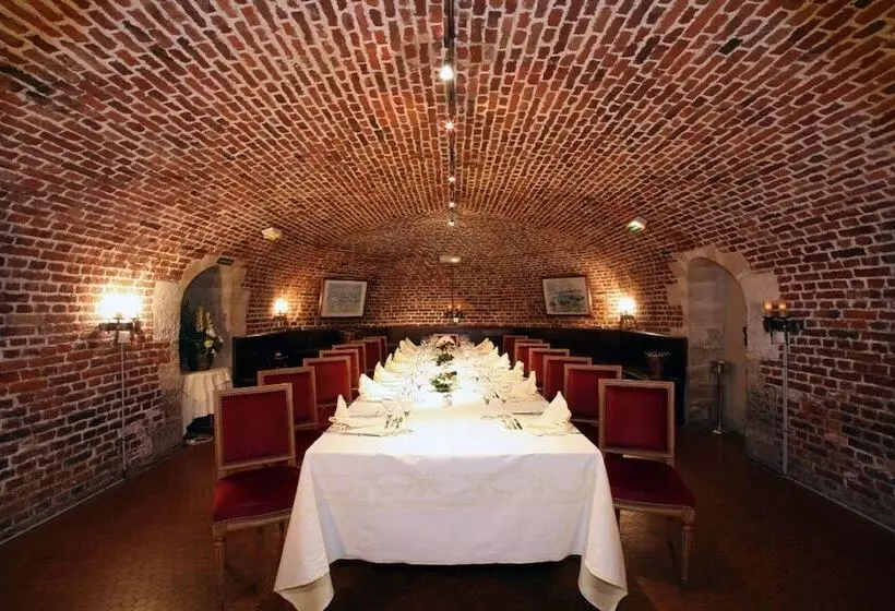 בית מלון כפרי Chateau De La Motte Fenelon