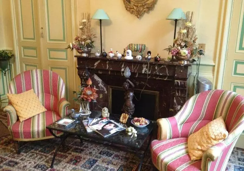 호텔 Chateau Des Jacobins