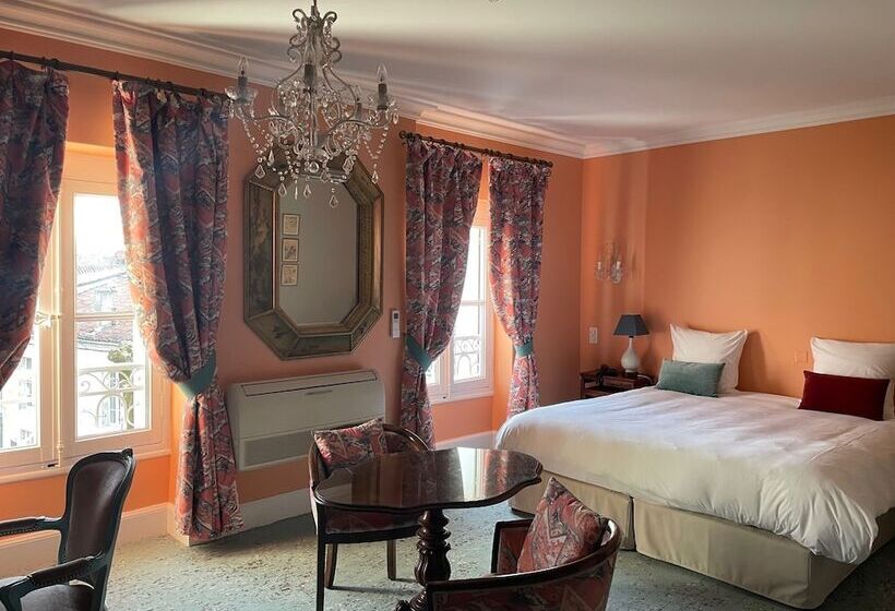 فندق Chateau Des Jacobins