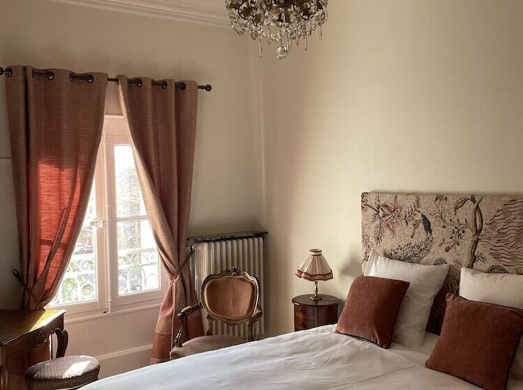 فندق Chateau Des Jacobins