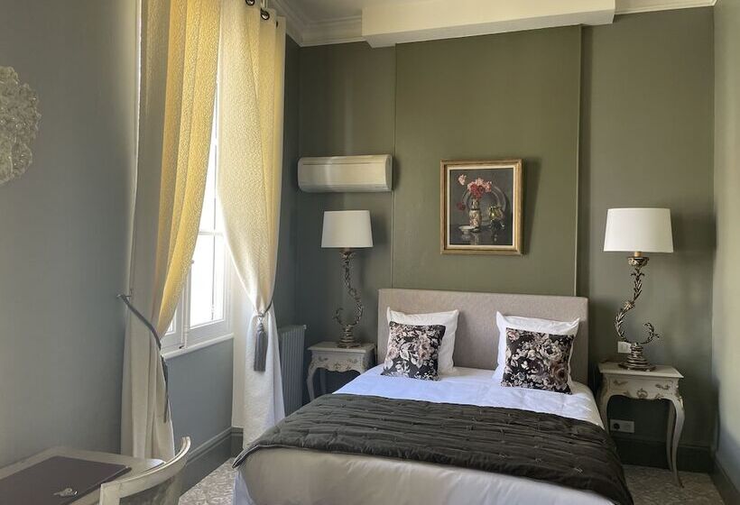 فندق Chateau Des Jacobins