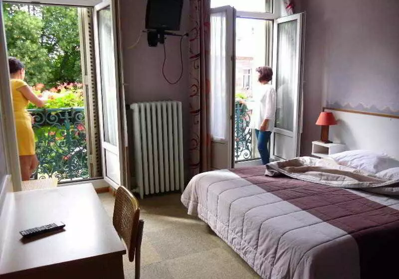 בית מלון כפרי De Bale